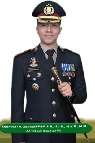 POLRES KARAWANG GELAR GERAKAN PANGAN MURAH UNTUK WARGA